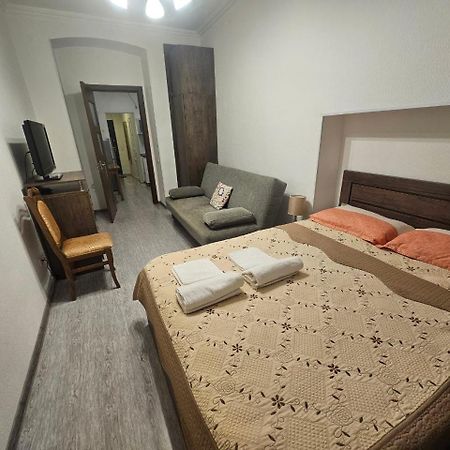Cozy Apartment In Old Tbilisi Eksteriør billede
